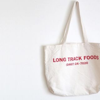 新品 人気 LONG TRACK FOODS✨12TH BIRTHDAY バッグ