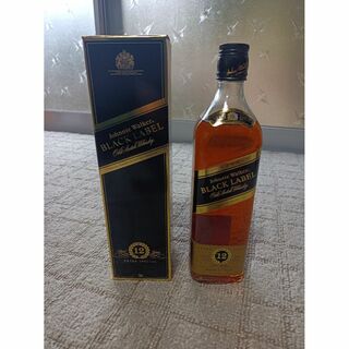 未開栓 古酒 Johnnie Walker BLACK LABEL箱付43％(ブランデー)