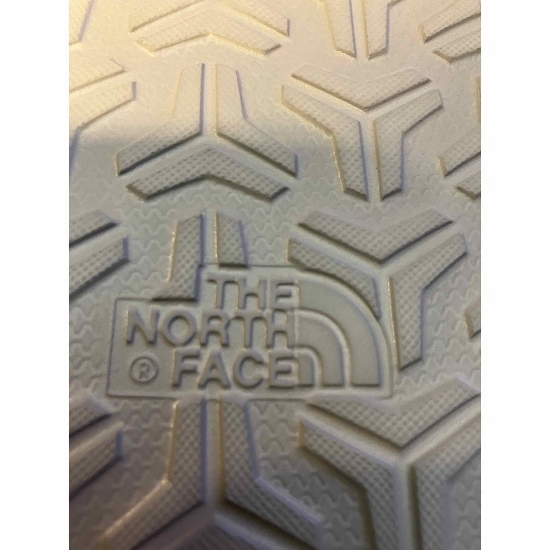 THE NORTH FACE(ザノースフェイス)のTHE NORTH FACE Bas Camp Slide size 30cm メンズの靴/シューズ(サンダル)の商品写真