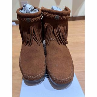 ミネトンカ(Minnetonka)のMINNETONKAブーツ（size6）(ブーツ)