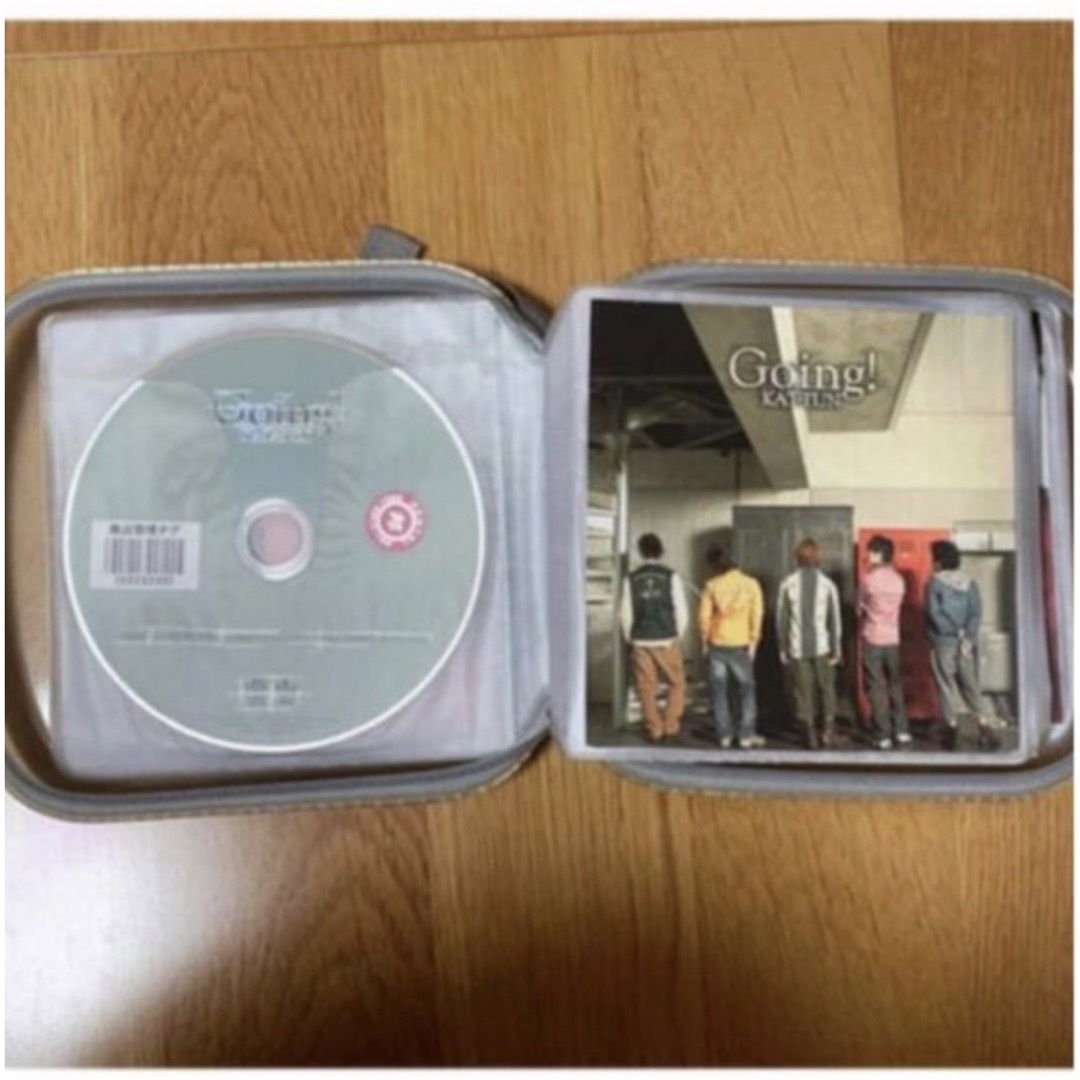 KAT-TUN(カトゥーン)のKAT-TUN Going！　歌詞カード付き　CD エンタメ/ホビーのCD(ポップス/ロック(邦楽))の商品写真