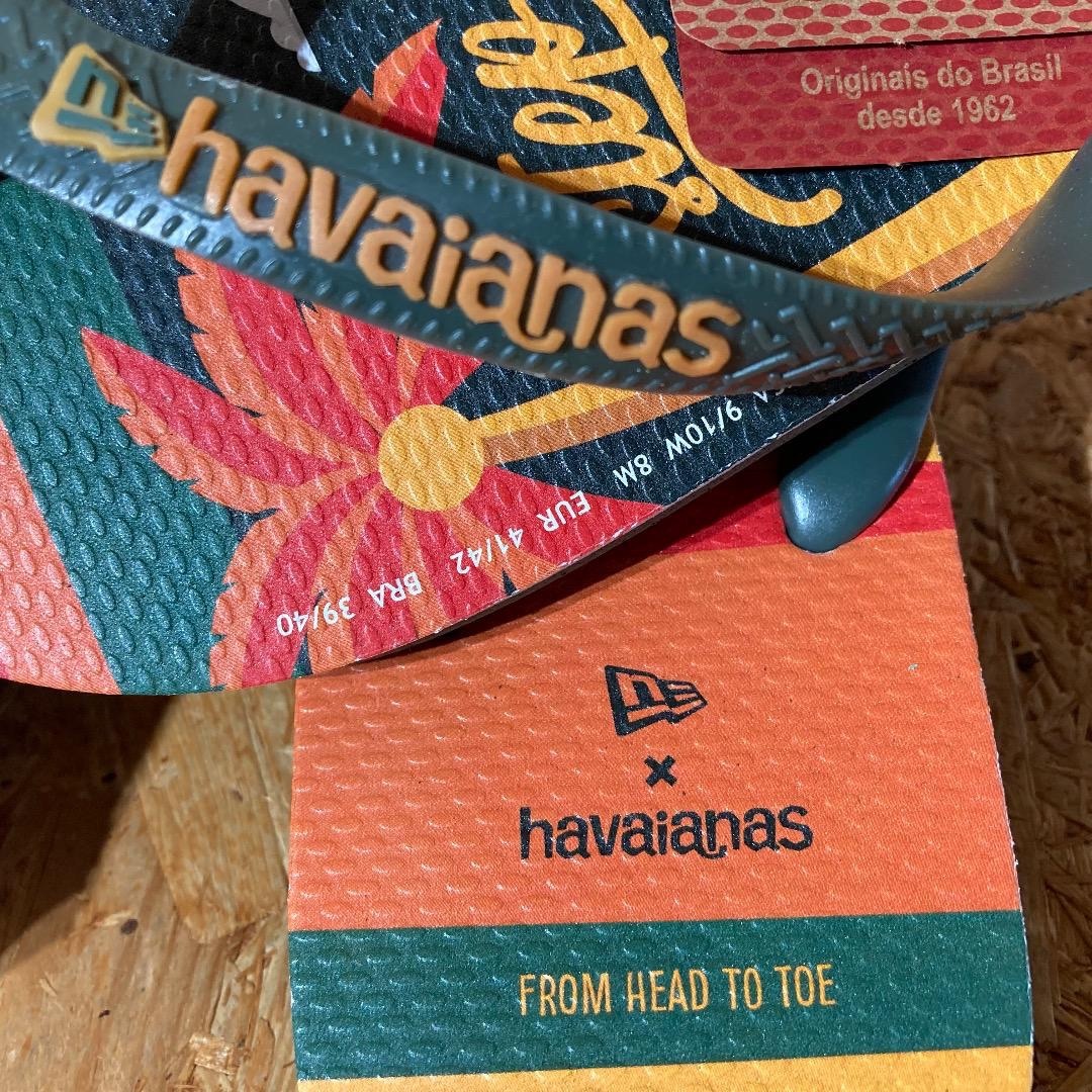 havaianas(ハワイアナス)のNEW ERA havaianas ビーチサンダル 26cm 2足セット メンズの靴/シューズ(サンダル)の商品写真