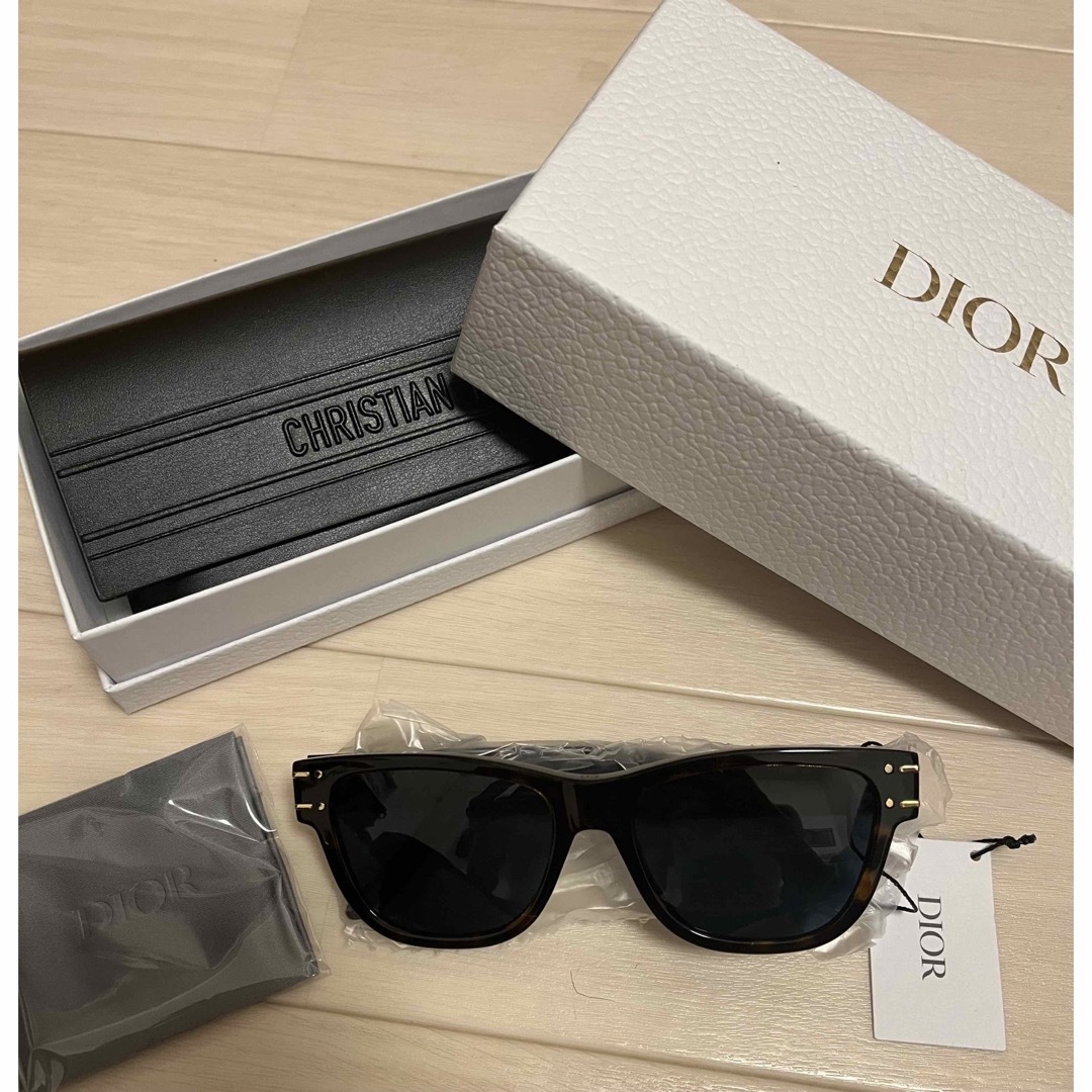 新品未使用 Dior サングラス シリアルコード付き