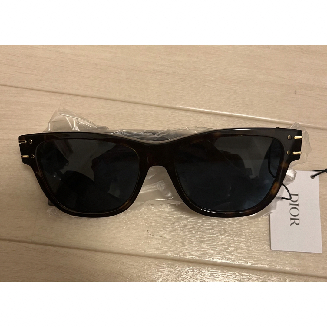新品未使用 Dior サングラス シリアルコード付き