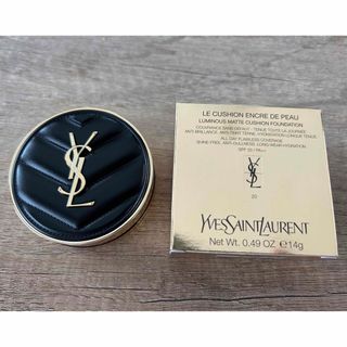 イヴサンローランボーテ(Yves Saint Laurent Beaute)のアンクルドポールクッション　ケースのみ(ボトル・ケース・携帯小物)