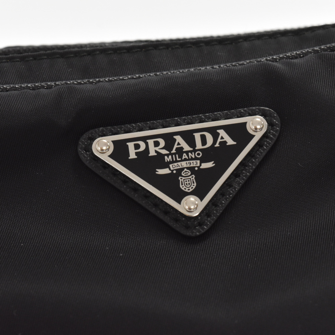 PRADA - PRADA プラダ 三角ロゴ プレート付き ナイロンボディバッグ 