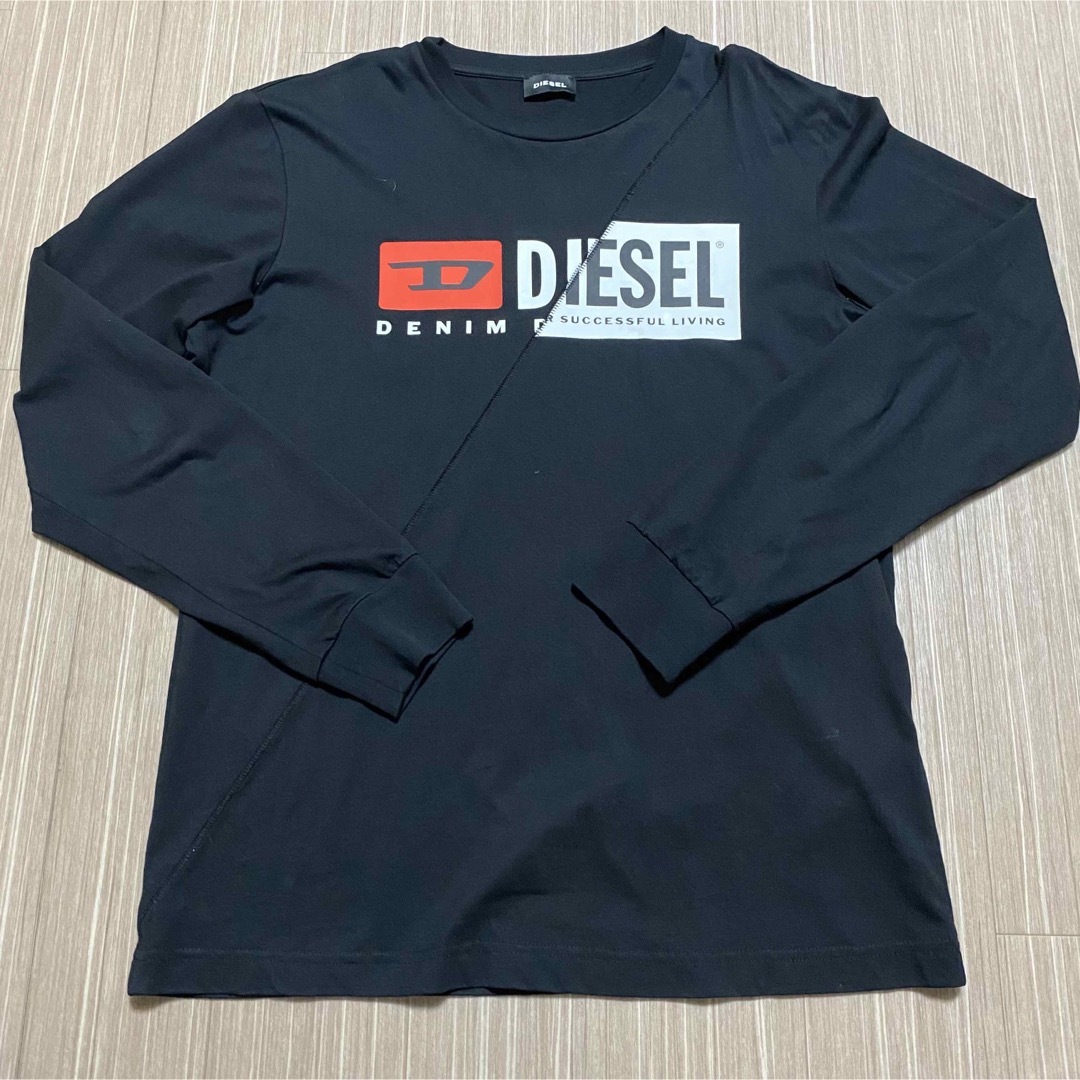 DIESEL(ディーゼル)のディーゼル　長袖Tシャツ　サイズS メンズのトップス(Tシャツ/カットソー(七分/長袖))の商品写真