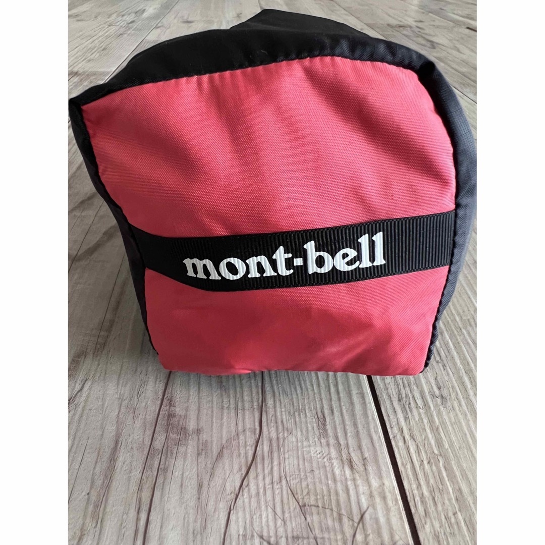 mont bell(モンベル)の【未使用】mont-bell レインウェア　キッズ キッズ/ベビー/マタニティのこども用ファッション小物(レインコート)の商品写真