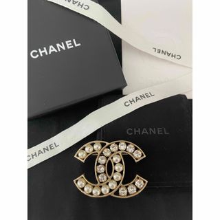 シャネル(CHANEL)のシャネル　ブローチ　正規品(ブローチ/コサージュ)