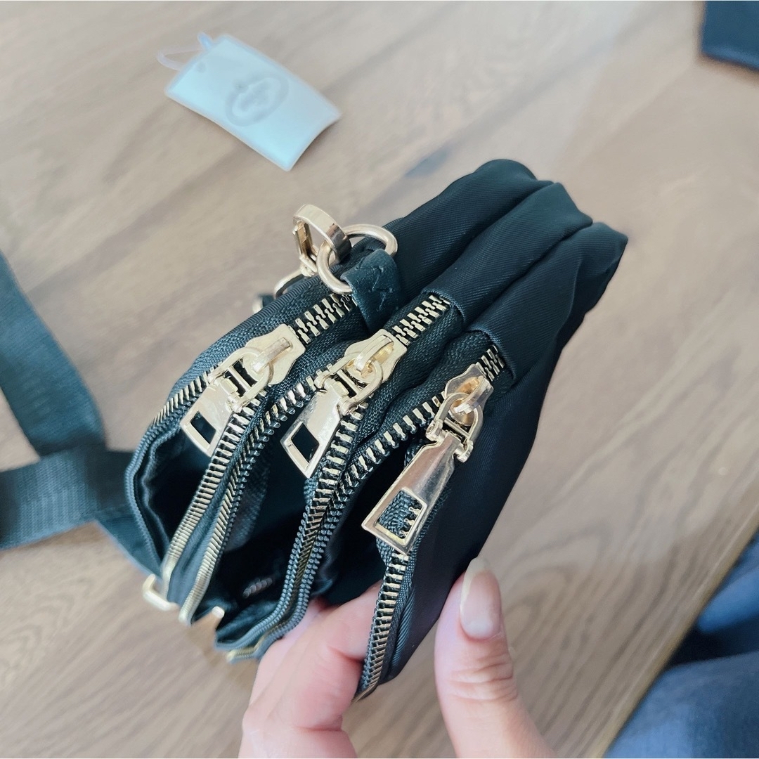 PRADA - PRADA ショルダーバッグ ノベルティの通販 by マリー's PRADA - PRADA ショルダーバッグ ノベルティの通販 by マリー's
