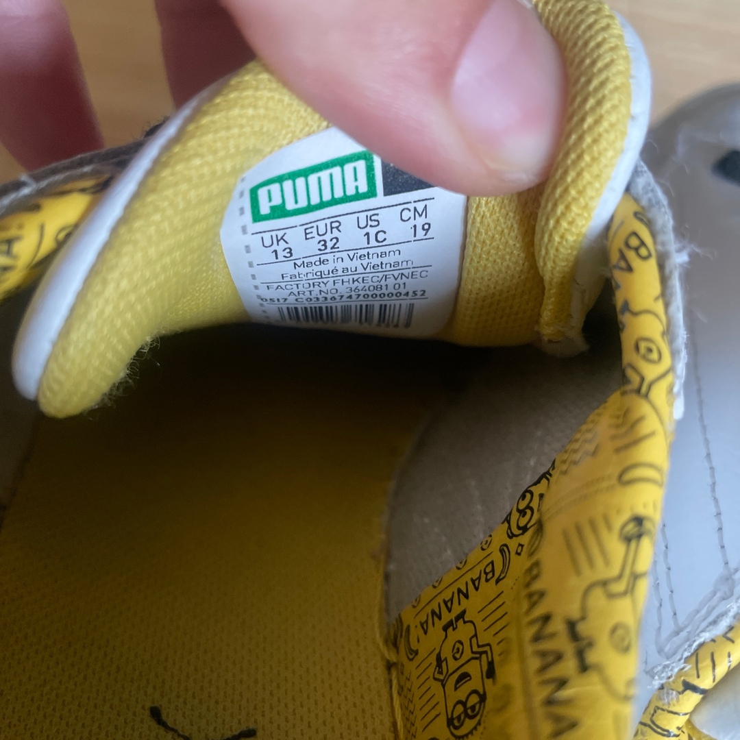 PUMA(プーマ)のミニオンズ  プーマ　19.0 キッズ/ベビー/マタニティのキッズ靴/シューズ(15cm~)(スニーカー)の商品写真