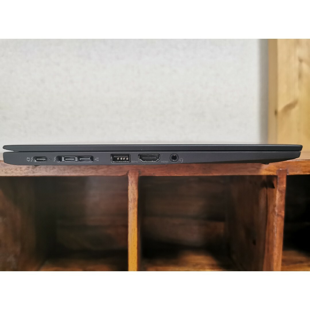 ThinkPad X1 Carbon Gen8 i7 16GB 1TB LTE スマホ/家電/カメラのPC/タブレット(ノートPC)の商品写真