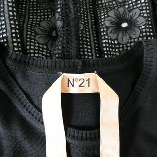 N°21 - 美品 ヌメロヴェントゥーノ 花柄 レース切り替え 膝丈 半袖