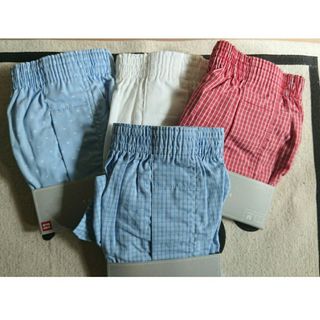 ユニクロ(UNIQLO)の［専用］UNIQLO ユニクロ トランクス (４枚セット Ｍサイズ)【Ｂ】(トランクス)