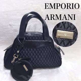 エンポリオアルマーニ(Emporio Armani)のEMPORIO ARMANI キルティング ハンドバッグ エナメル サテン 黒(ハンドバッグ)