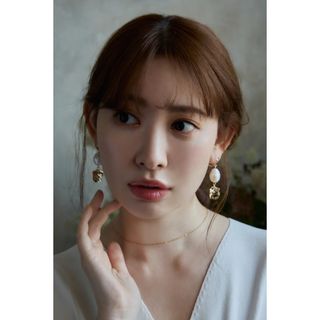 Her lip to - Herlipto Summer Charm Pearl Earringsの通販｜ラクマ