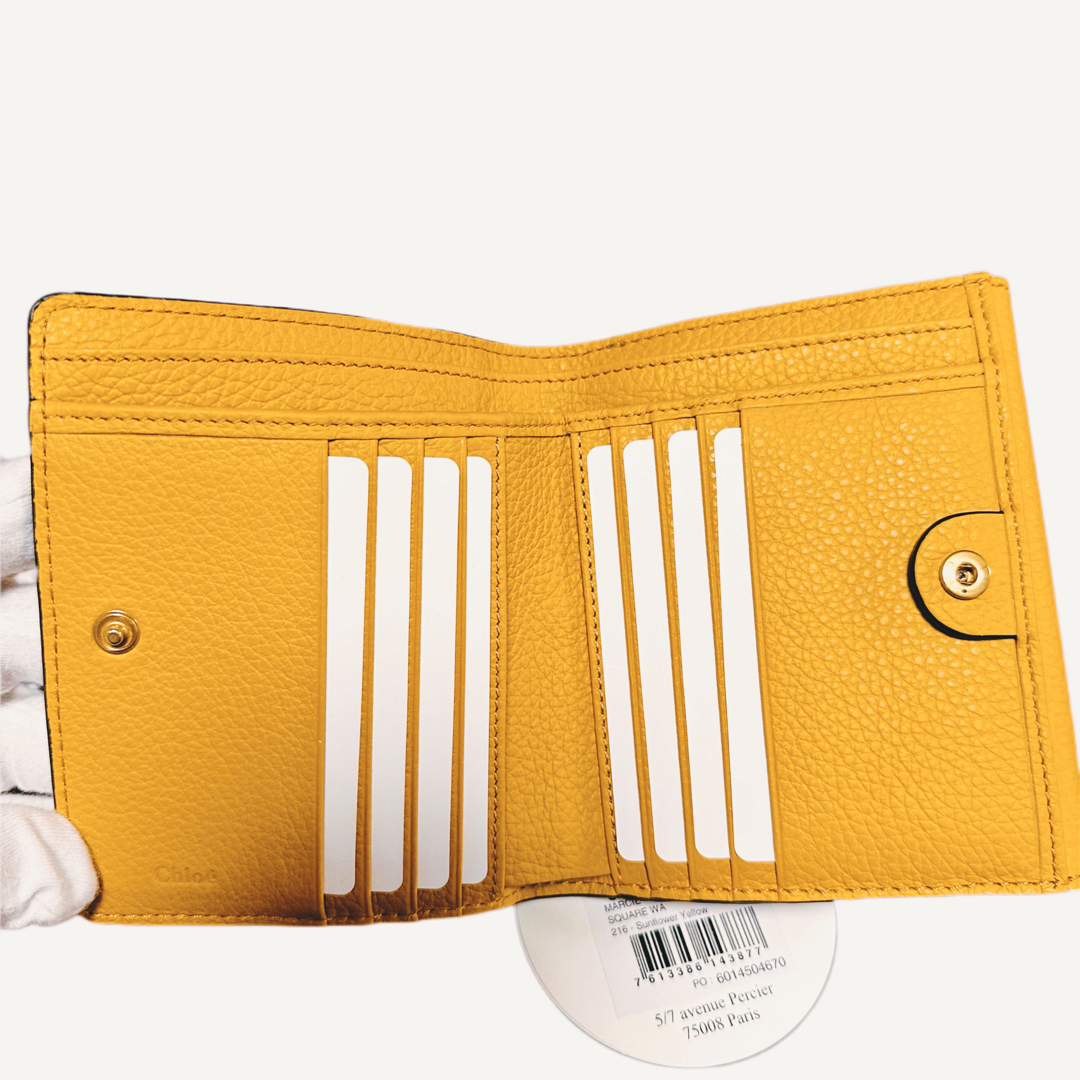 新品未使用 Chloe マーシー 二つ折り 三つ折り コンパクトウォレット 財布