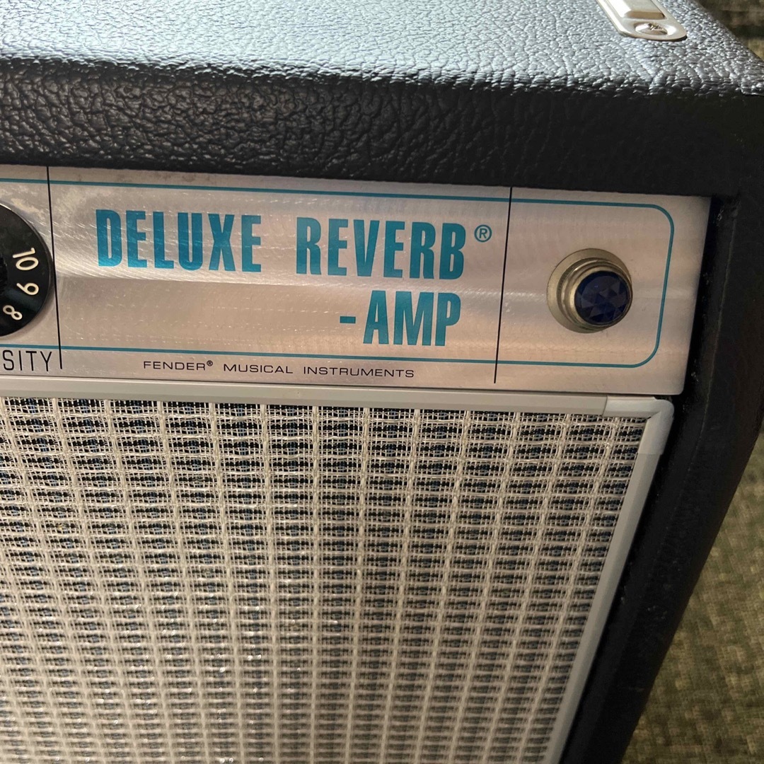 Fender(フェンダー)のFender 68 Custom Deluxe Reverb 120V 傑作 楽器のギター(ギターアンプ)の商品写真