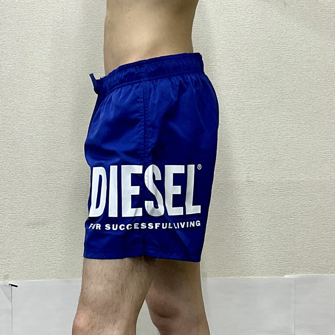 DIESEL(ディーゼル)のディーゼル　ビーチウェア 22B23　ブルー　Lサイズ　新品　ロゴ　A09682 メンズの水着/浴衣(水着)の商品写真