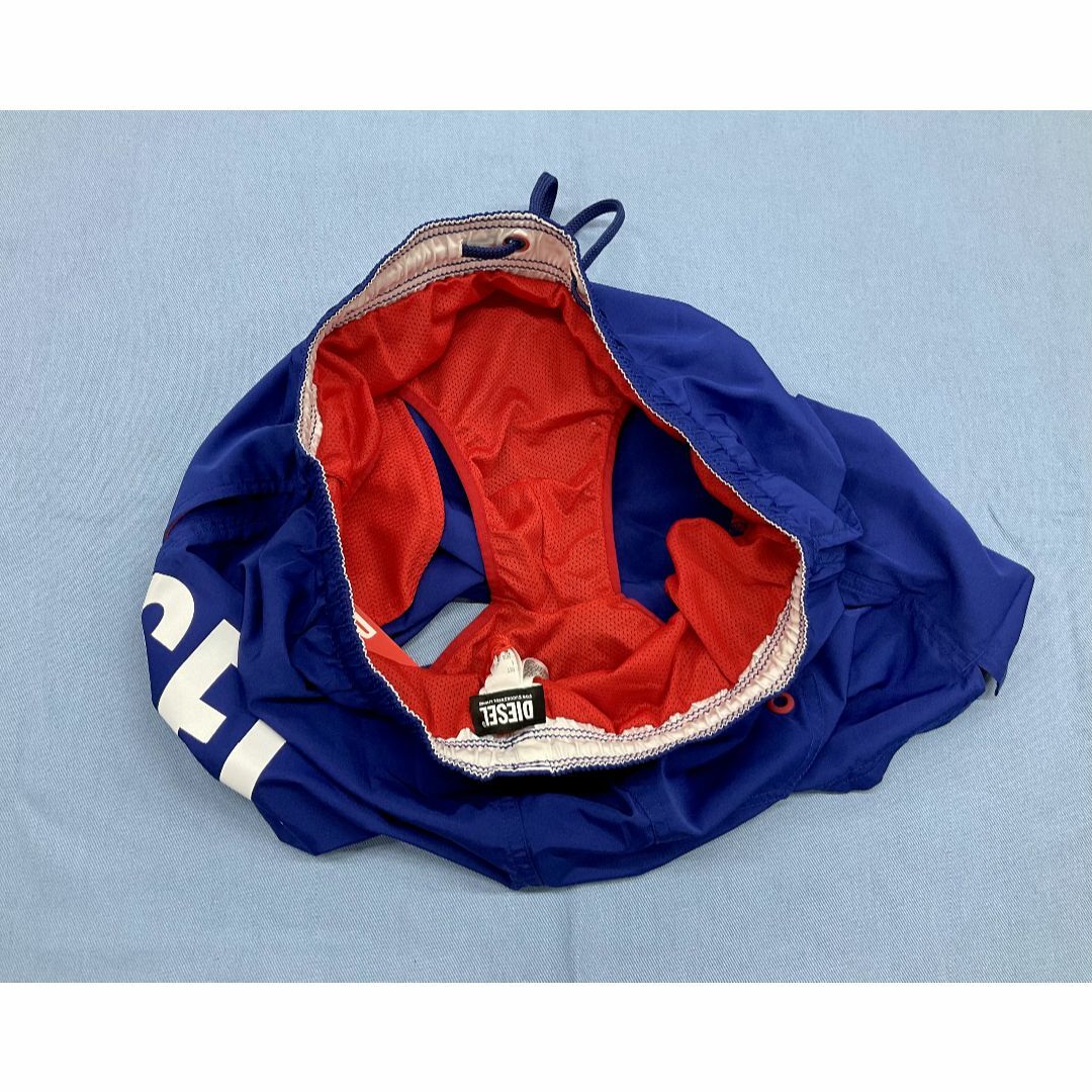 DIESEL(ディーゼル)のディーゼル　ビーチウェア 22B23　ブルー　Lサイズ　新品　ロゴ　A09682 メンズの水着/浴衣(水着)の商品写真