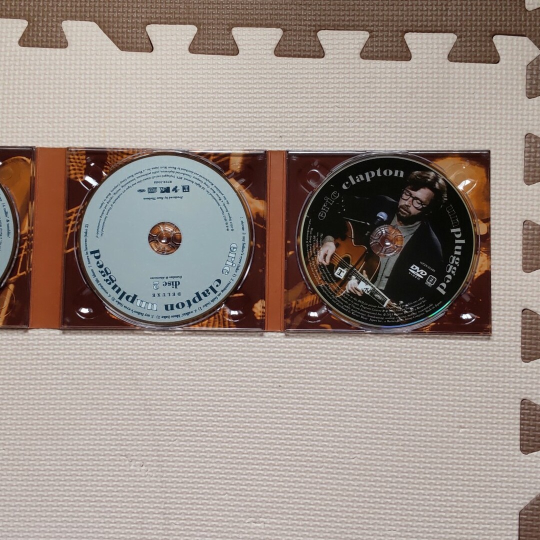 アンプラグド～アコースティック・クラプトン DELUXE 2CD＋DVD エンタメ/ホビーのCD(ポップス/ロック(洋楽))の商品写真