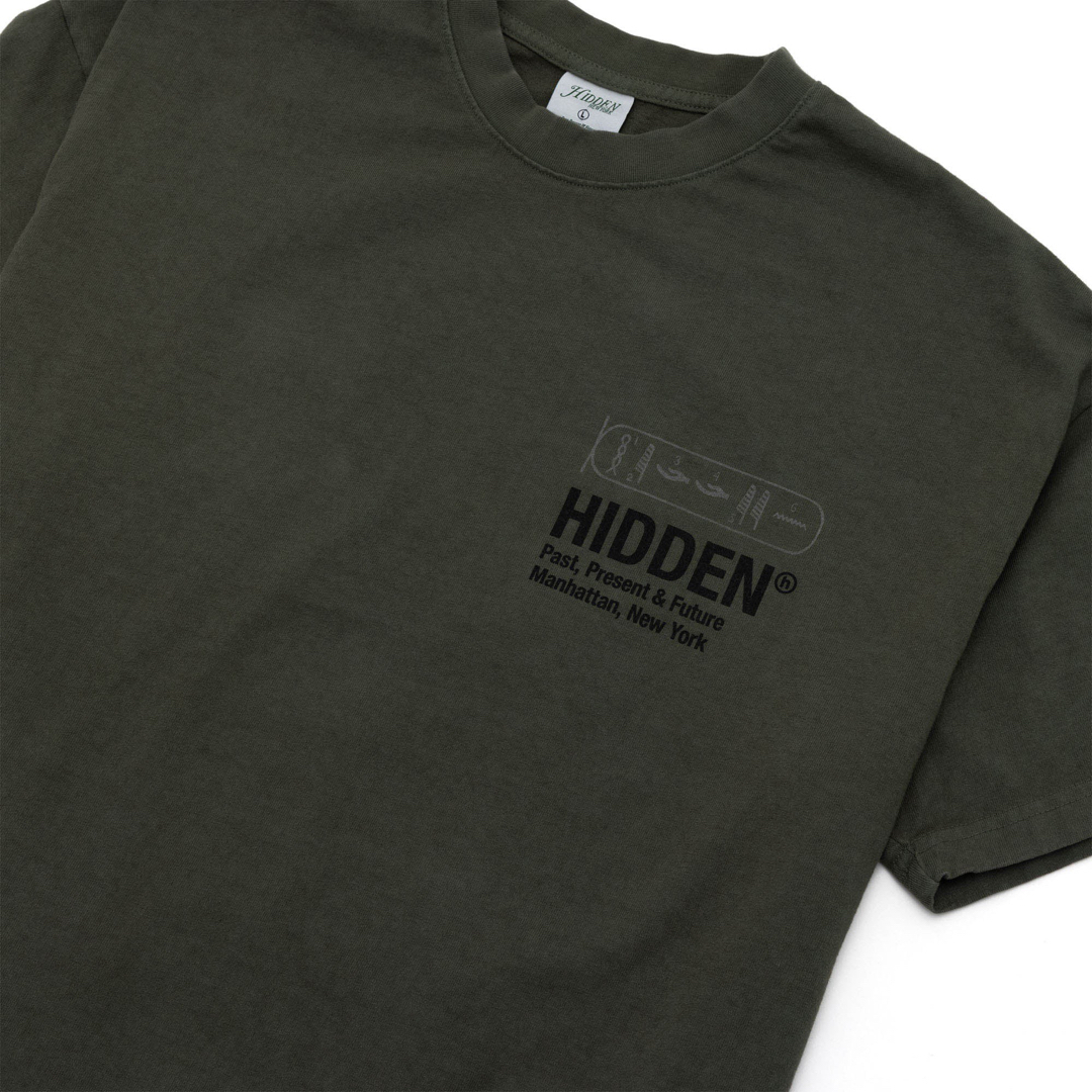 L HIDDEN Lost Tablet Tee メンズのトップス(Tシャツ/カットソー(半袖/袖なし))の商品写真