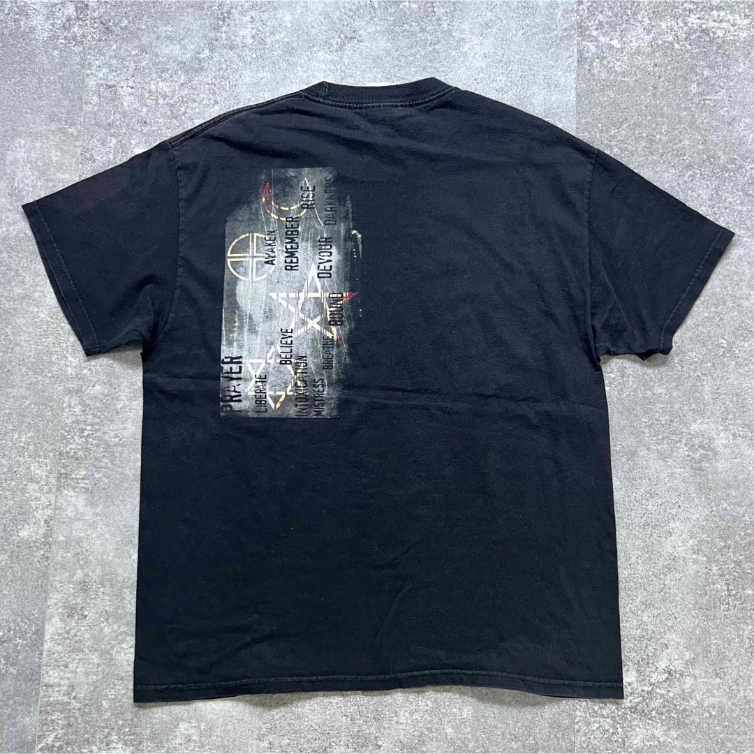 MUSIC TEE(ミュージックティー)のUSA製 ヴィンテージ Disturbed/ディスターブド バンドTシャツ メンズのトップス(Tシャツ/カットソー(半袖/袖なし))の商品写真