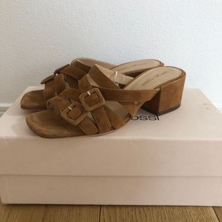 セルジオロッシ(Sergio Rossi)の新品未使用 SergioRossi セルジオロッシ サンダル スエード 22㎝(サンダル)