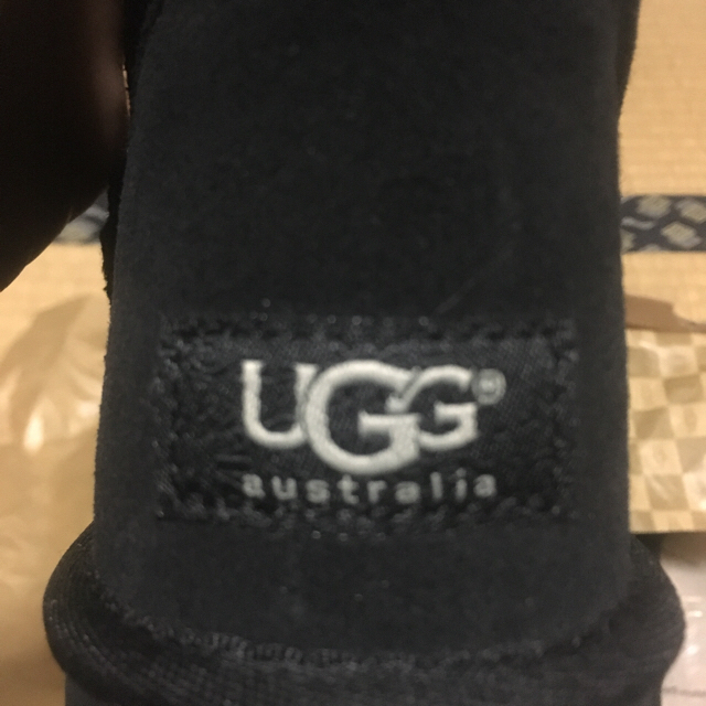 UGG(アグ)の新品 UGGクラシックショート レディースの靴/シューズ(ブーツ)の商品写真