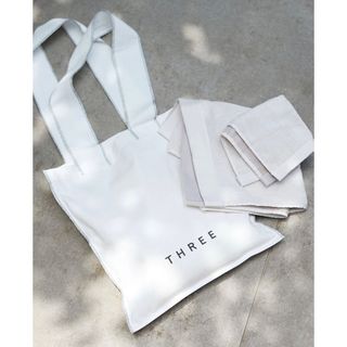 スリー(THREE)のTHREE リバーシブルタオル＆ステッチバッグセット　新品(トートバッグ)