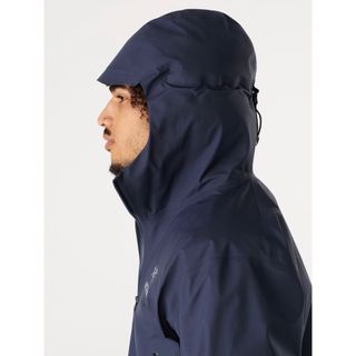 新品未使用アークテリクス［ARC'TERYX］ベータジャケット　バードエイド付属