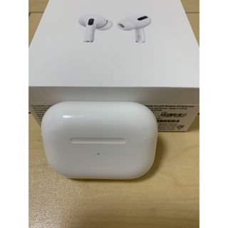 Apple - AirPods pro 1 充電ケースのみの通販 by 和泉's shop ...