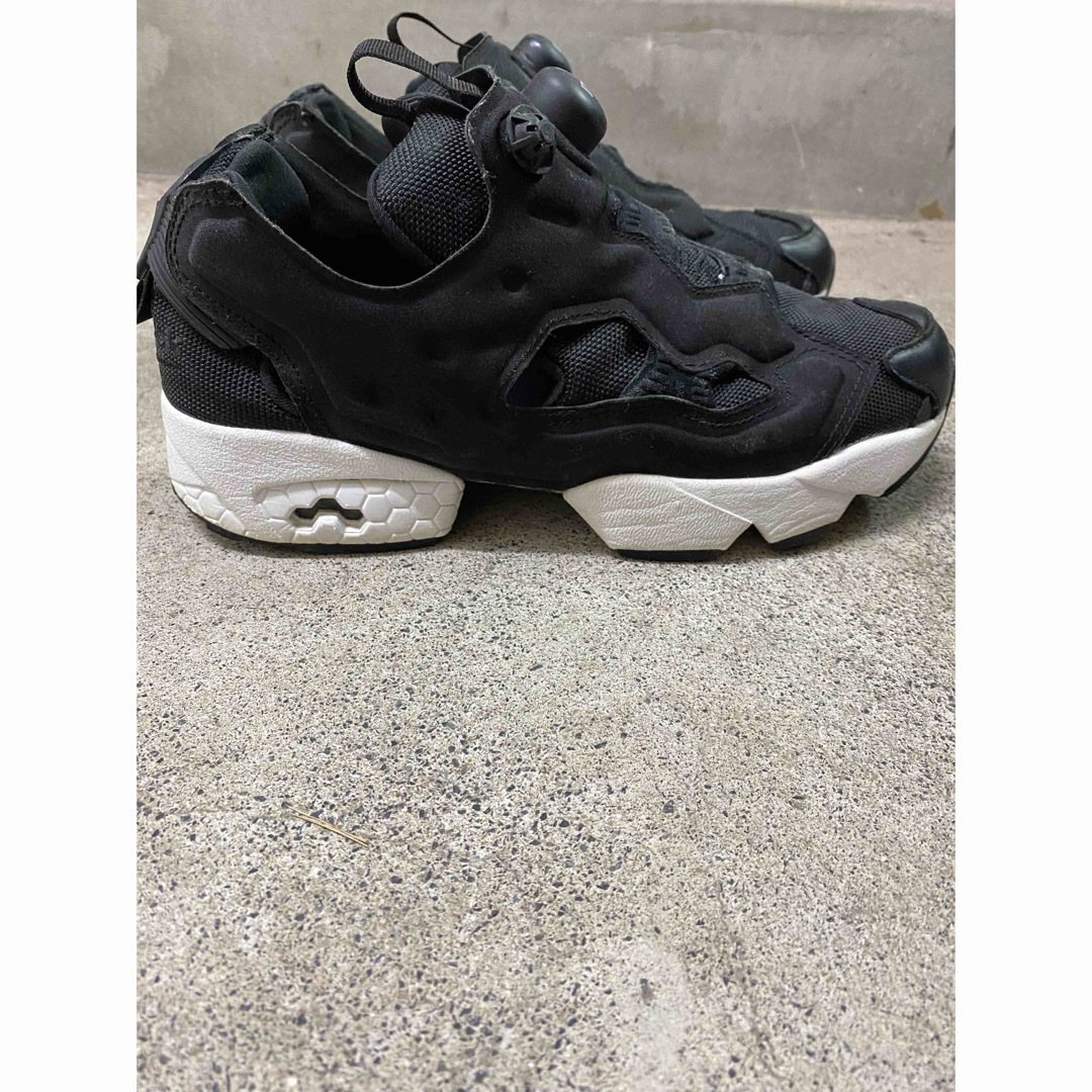 Reebok(リーボック)のReebok INSTAPUMP FURY OG メンズの靴/シューズ(スニーカー)の商品写真