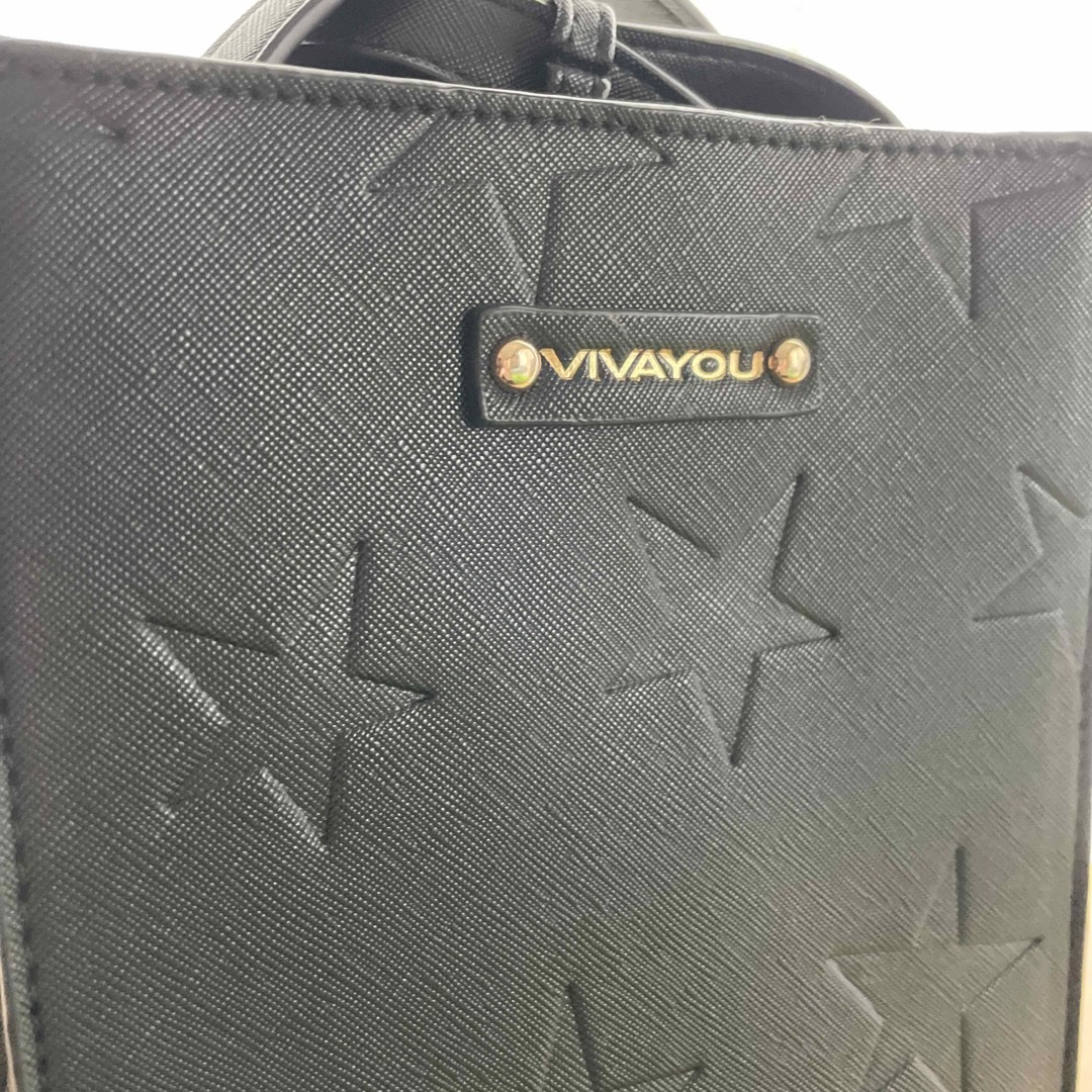 VIVAYOU(ビバユー)のVIVAYOUショルダーバック レディースのバッグ(ショルダーバッグ)の商品写真