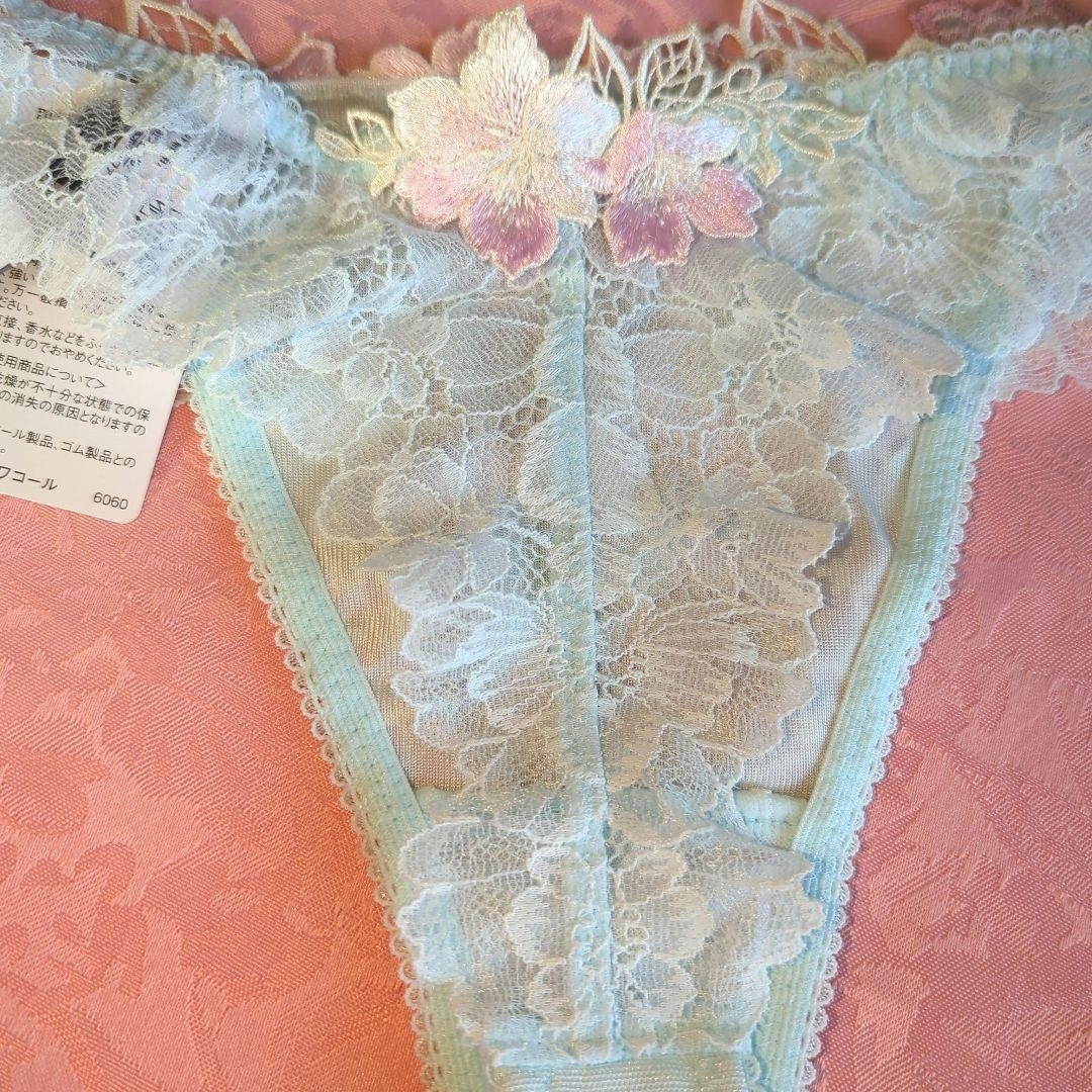 Wacoal - saluteサルート店舗限定89GソングTバックショーツM♥SX