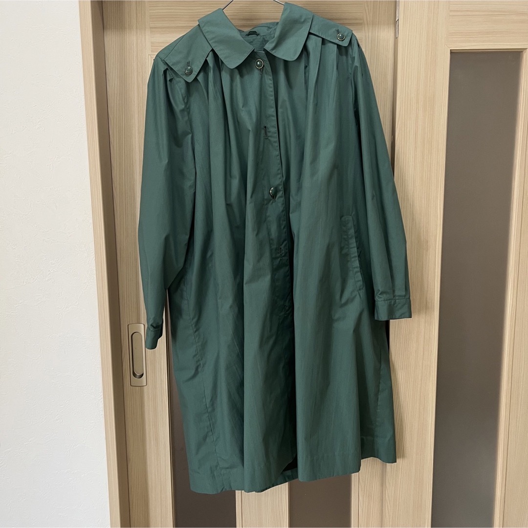 グリーン コート トレンチ レディースのジャケット/アウター(トレンチコート)の商品写真