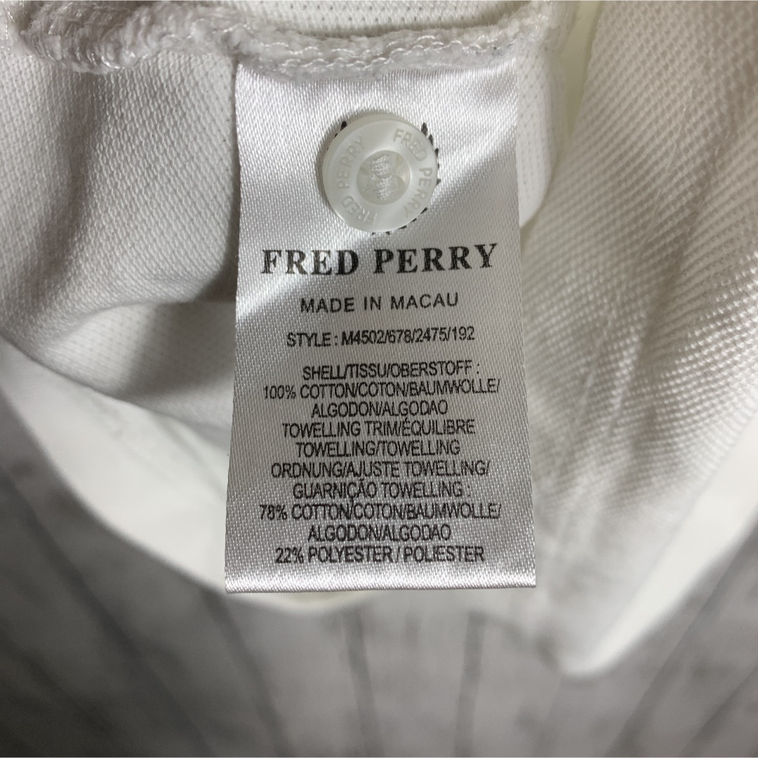 FRED PERRY(フレッドペリー)の【激レア】古着 90's メンズ ポロシャツ 白 ハーフボタン 超希少 ★1点物 メンズのトップス(ポロシャツ)の商品写真