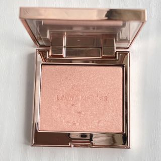 ローラメルシエ(laura mercier)のローズグロウイルミネーター ローラメルシエ(フェイスカラー)