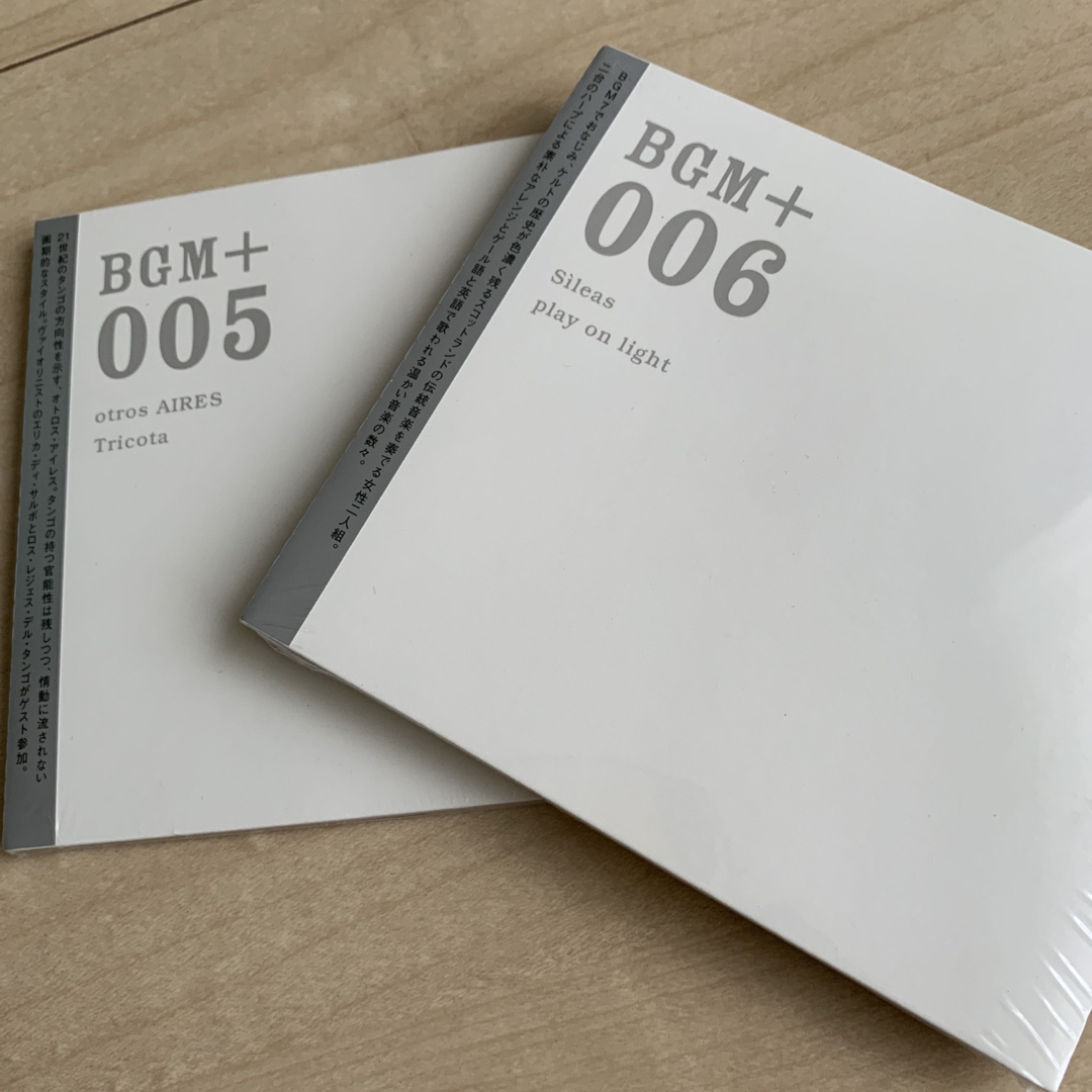 MUJI (無印良品)(ムジルシリョウヒン)の【新品】無印良品　BGM 005 ➕ 006 エンタメ/ホビーのCD(ワールドミュージック)の商品写真