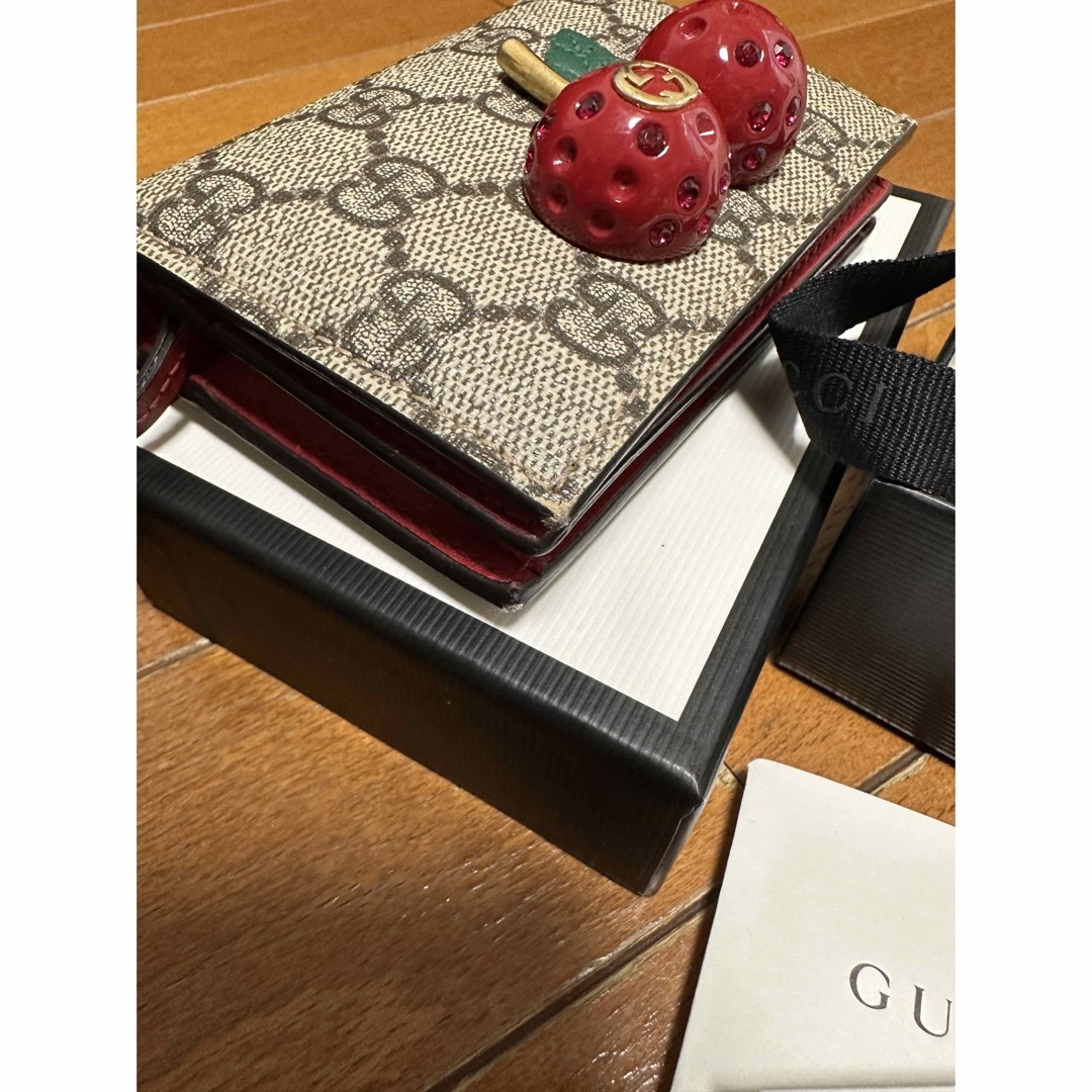 Gucci(グッチ)のGUCCIウォレット レディースのファッション小物(財布)の商品写真