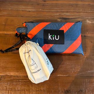KiU - SALE kiu▽▼レインポンチョ&ショルダーbag2アイテムSET