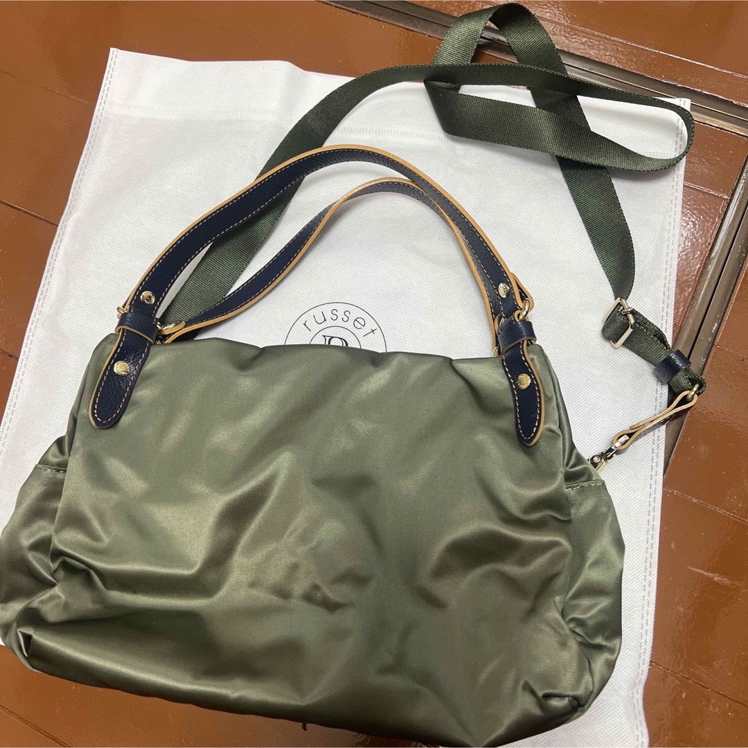 極美品☆russet ラシット カラーハンドルトートバッグ カーキ S 極美品☆russet ラシット カラーハンドルトートバッグ カーキ S