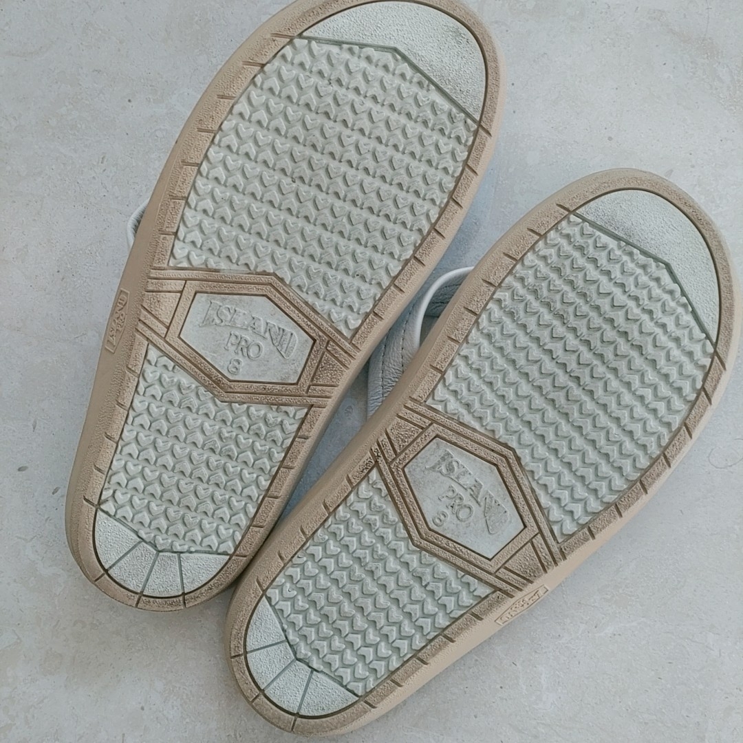 ISLAND SLIPPER(アイランドスリッパ)の【美品】ILAND SLIPPER バナナリーフ柄 トングサンダル 26cm 青 メンズの靴/シューズ(サンダル)の商品写真