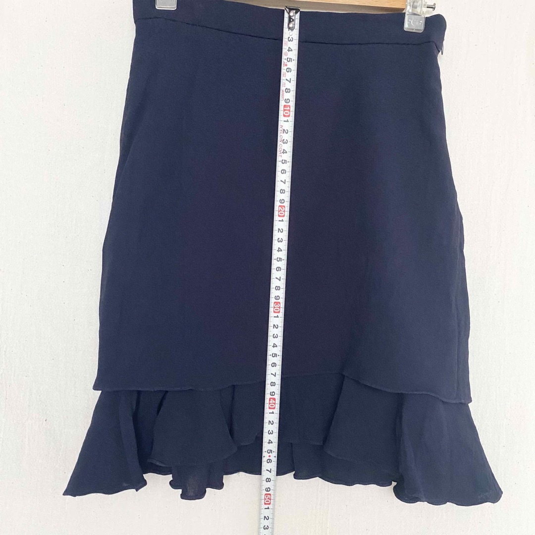 CARVEN(カルヴェン)のCARVEN カルヴェン　ネイビー　スカート　size38 モルドバ製 レディースのスカート(ミニスカート)の商品写真