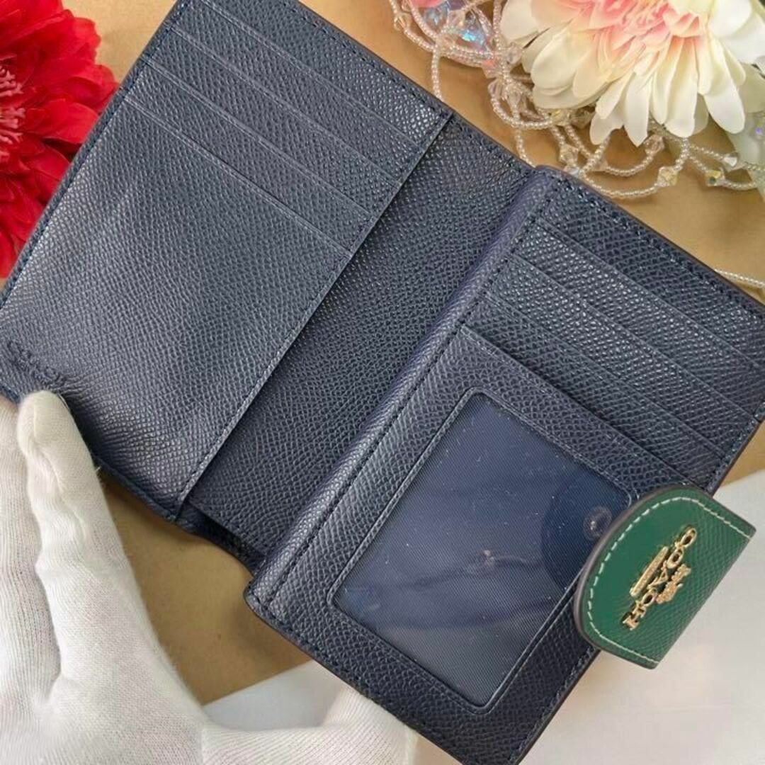 ♢COACH♢グリーン　緑❤️ロゴ　二つ折り財布✨