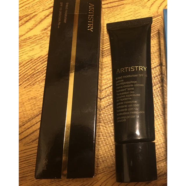 Amway ARTISTRY BBクリーム コスメ/美容のベースメイク/化粧品(BBクリーム)の商品写真