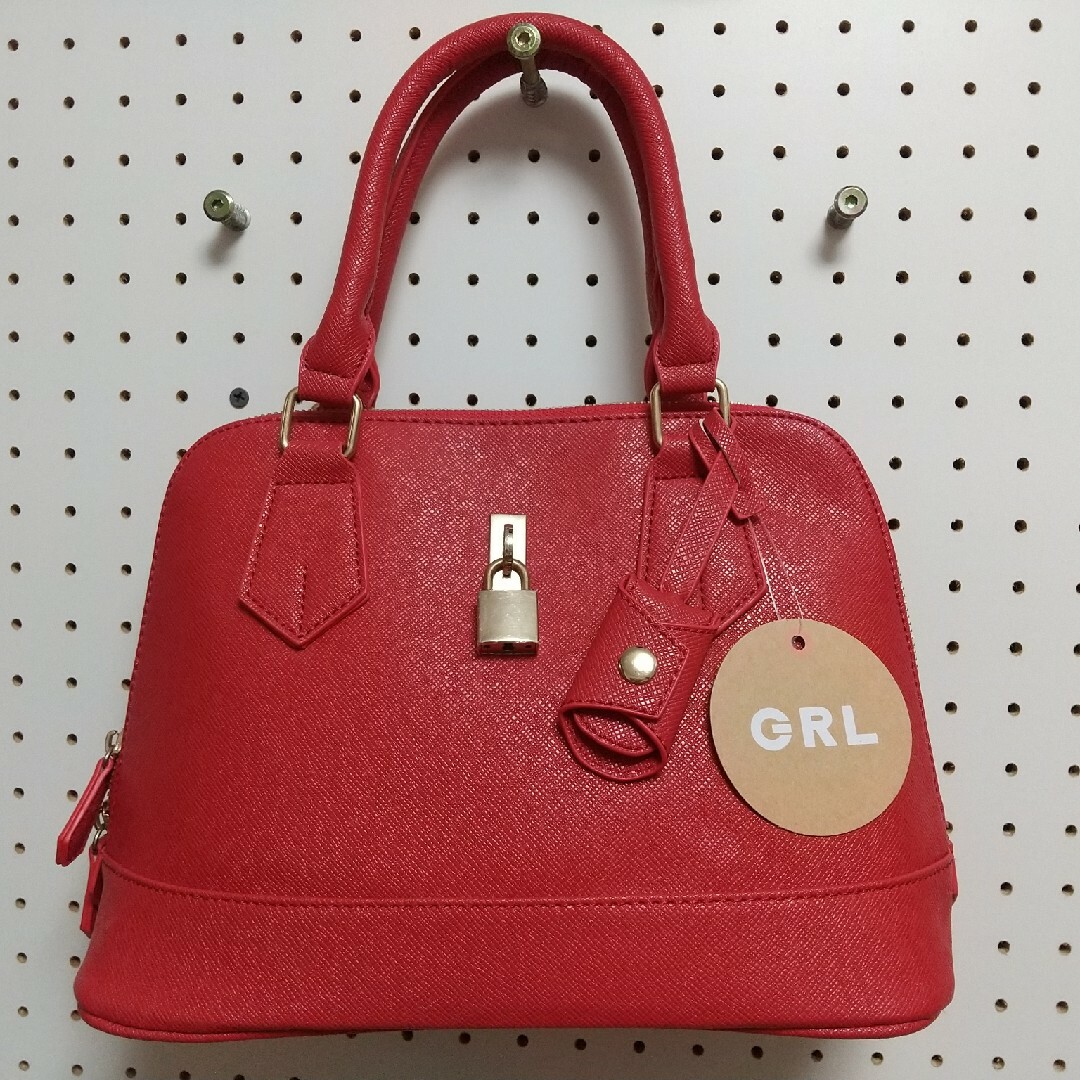 GRL(グレイル)のGRL 2Wayフェイクレザーボストンバッグ 赤 レディースのバッグ(ショルダーバッグ)の商品写真