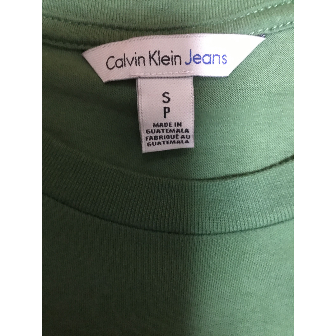 Calvin Klein(カルバンクライン)のCalvin Klein geansカルバンクライン　半袖　グリーン メンズのトップス(Tシャツ/カットソー(半袖/袖なし))の商品写真