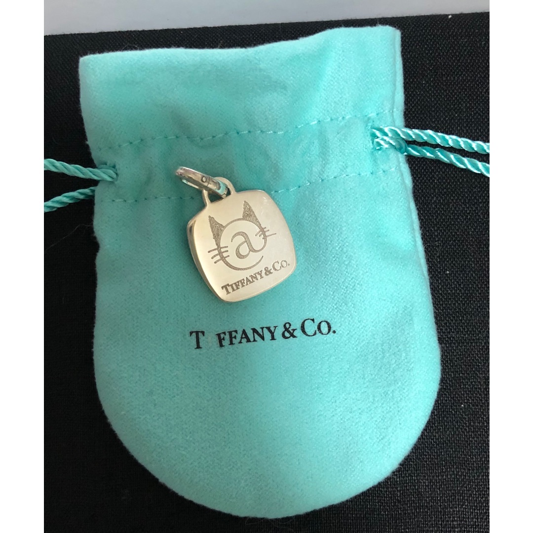 新品・未使用【Tiffany】限定 キャットストリートオープン記念タグチャーム オンライン売り出し