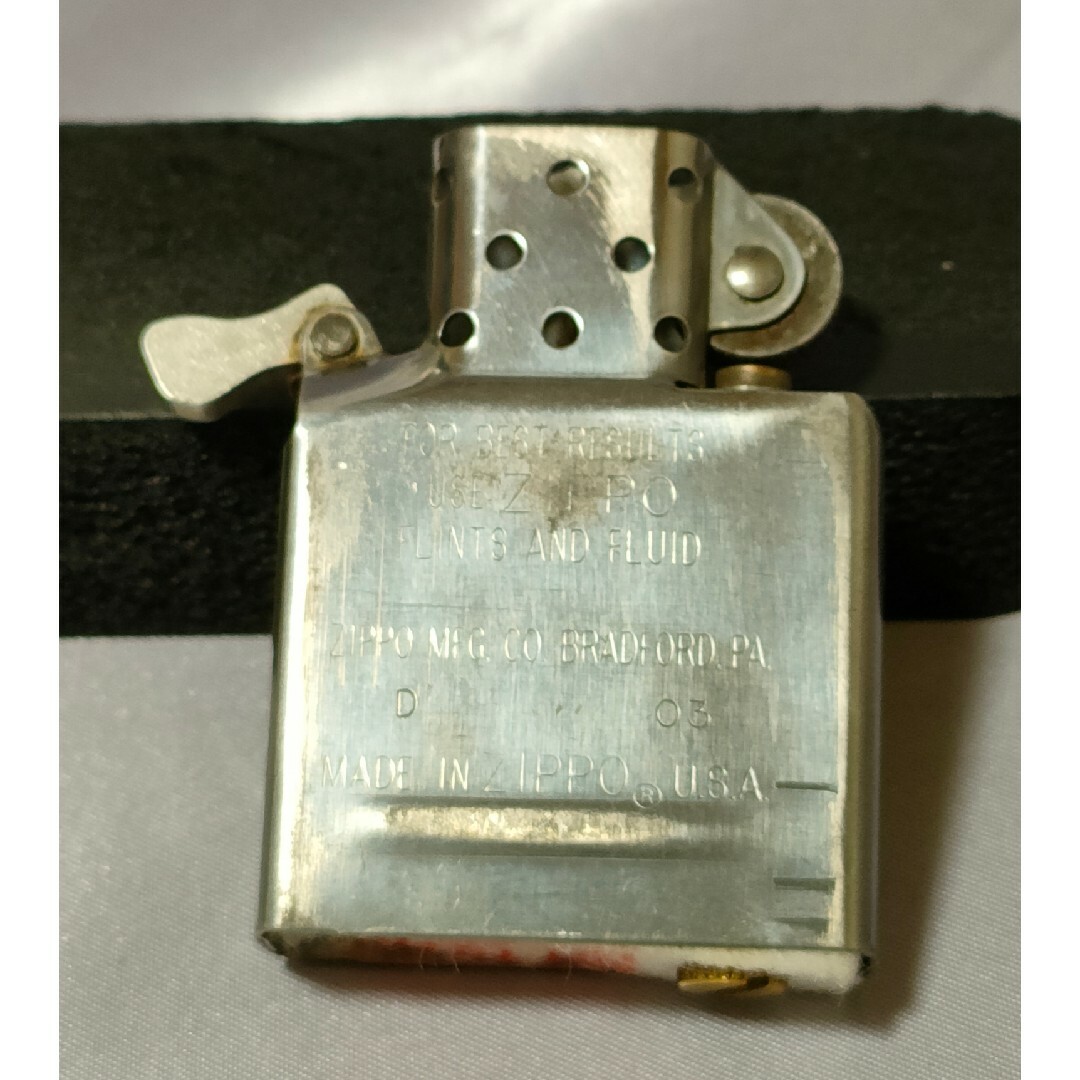 ホワイトタイガー　レーザープリント　Zippo  2003年製　未使用